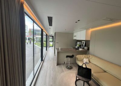 BAUSTADT F70 capsule house modern interior living space