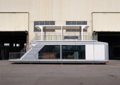 BAUSTADT Capsule House Model D8 prefab modular home urban setup